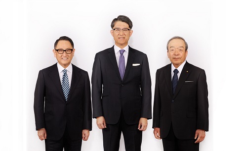 Akio Toyoda, Koji Sato y Takeshi Uchiyamada.