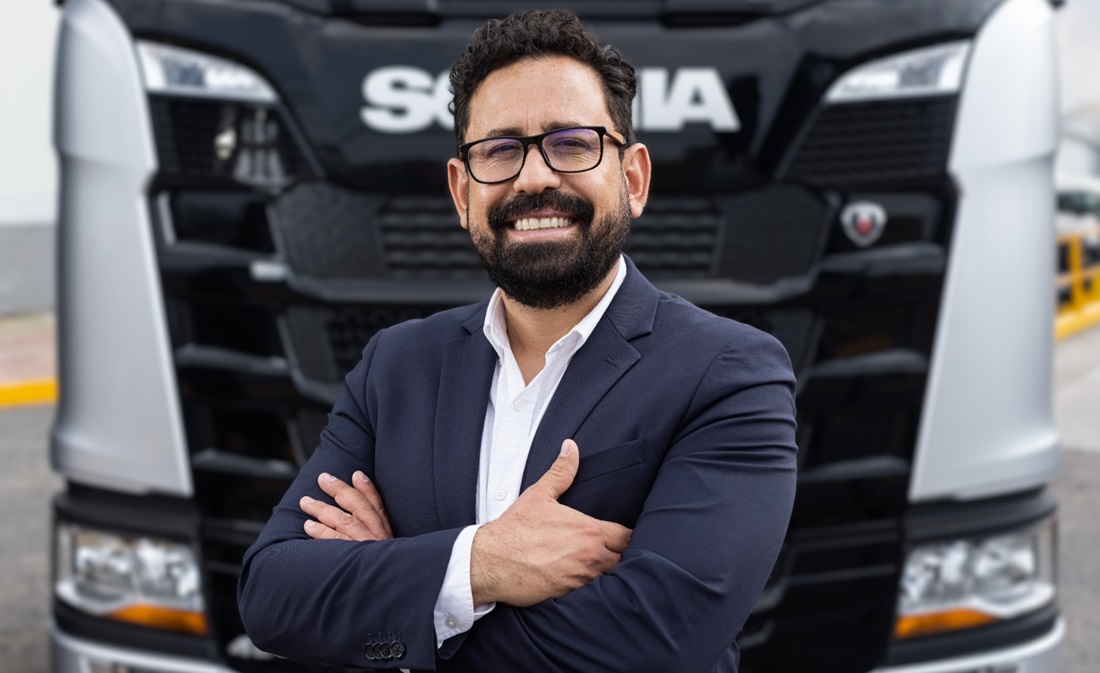 Cristhian León, Dir Scania Trucks