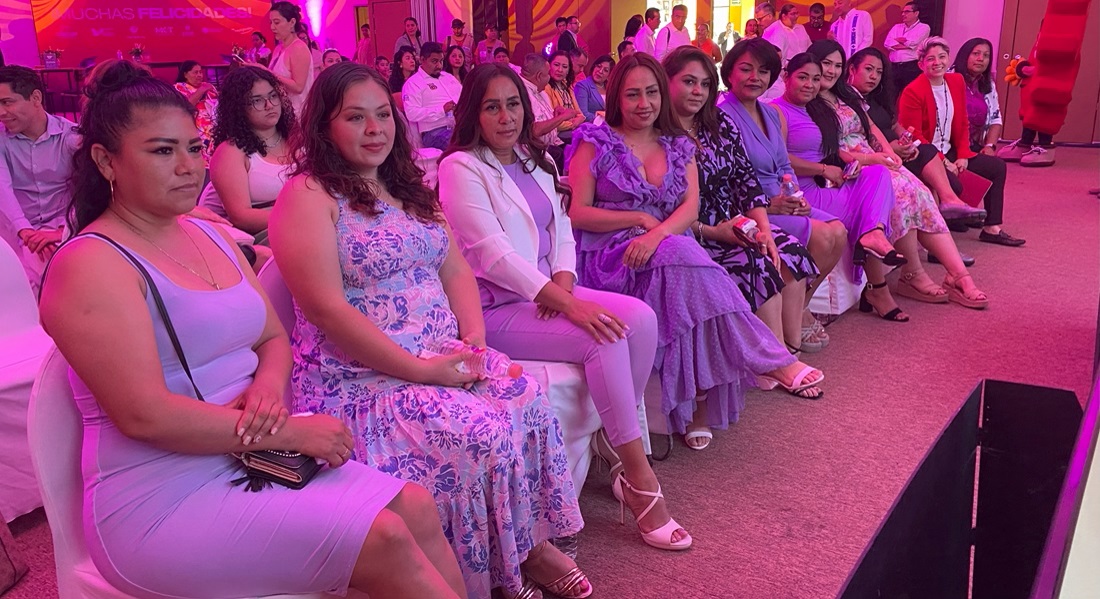 Conductoras Scania, Manzanillo