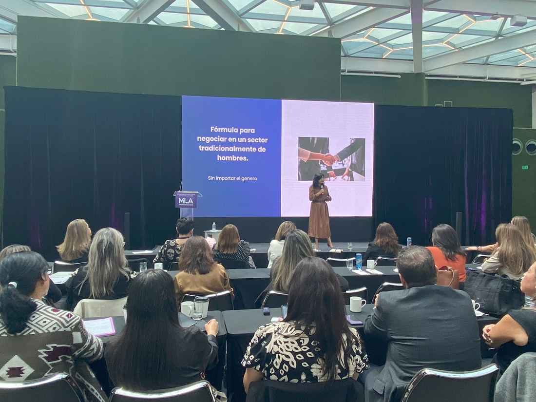 Primer Foro de Mujeres Líderes del Autotransporte