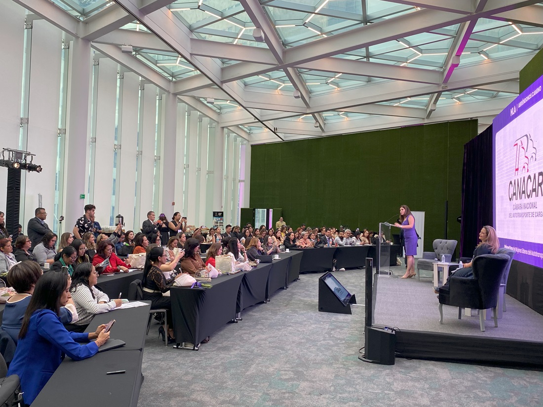 Primer Foro de Mujeres Líderes del Autotransporte