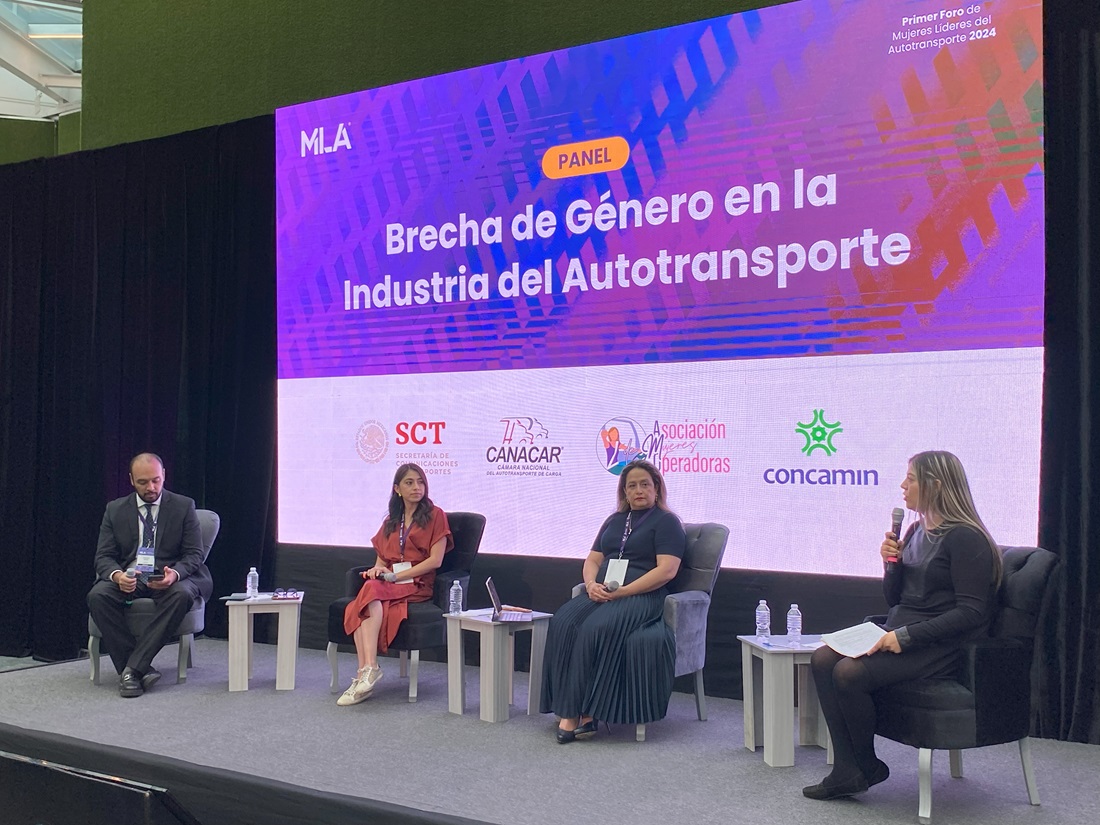Primer Foro de Mujeres Líderes del Autotransporte