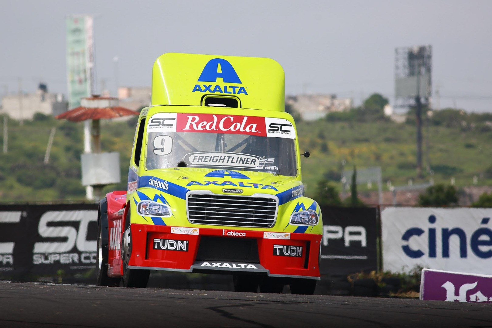 Súper Copa Freightliner Michel Jourdain 