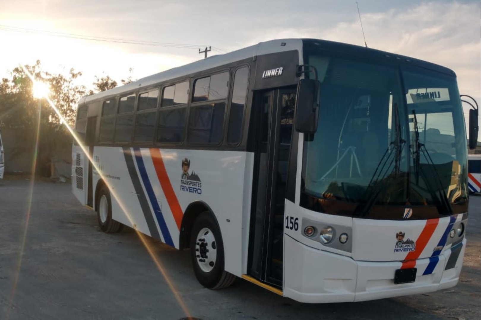 Dina Grupo Rivero Linner