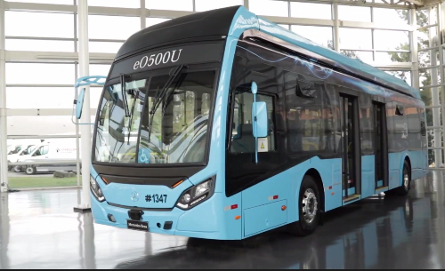 Mercedes-Benz Autobuses eO500 Uq