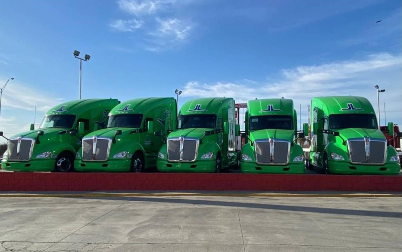 Kenworth Jasso Logistics 