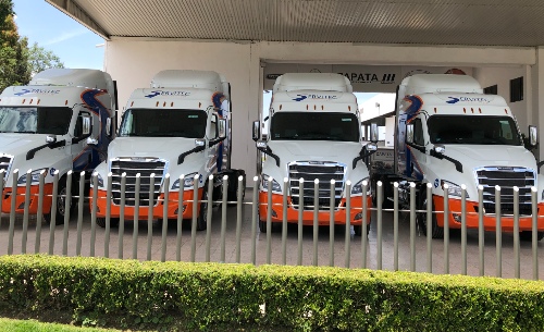 Daimler Freightliner Cascadia Servitec Logistic